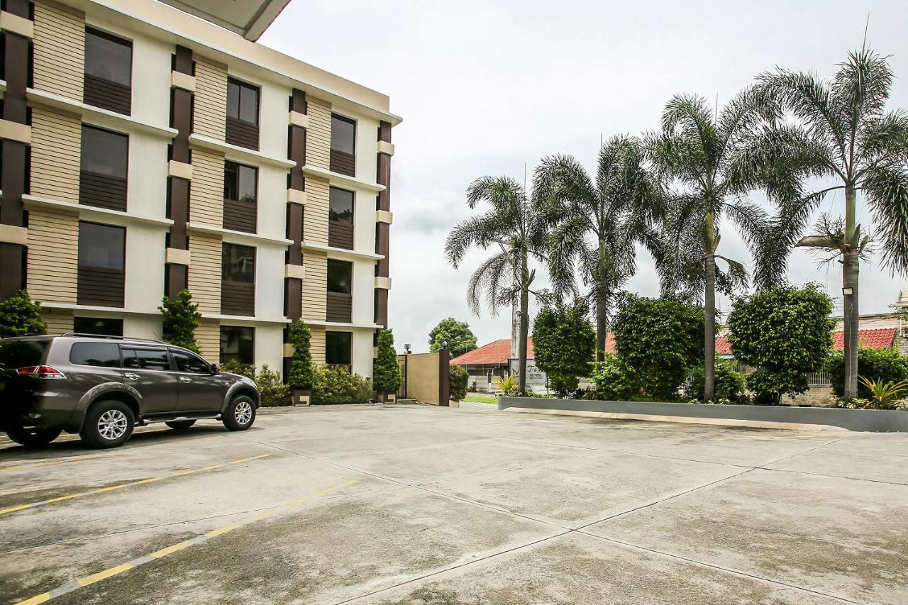 Super Oyo Capital O 786 Kwe Hotel And Resort Angeles Exteriér fotografie