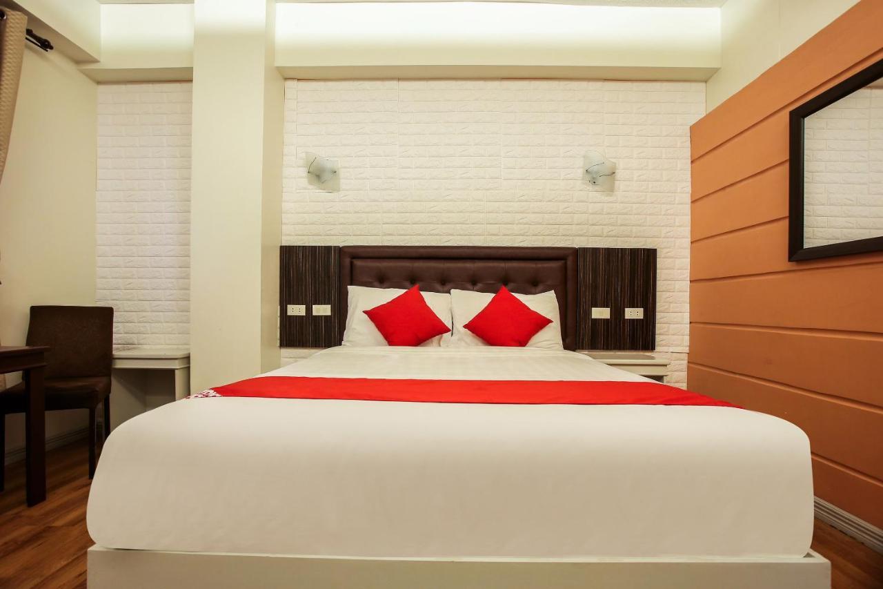 Super Oyo Capital O 786 Kwe Hotel And Resort Angeles Exteriér fotografie